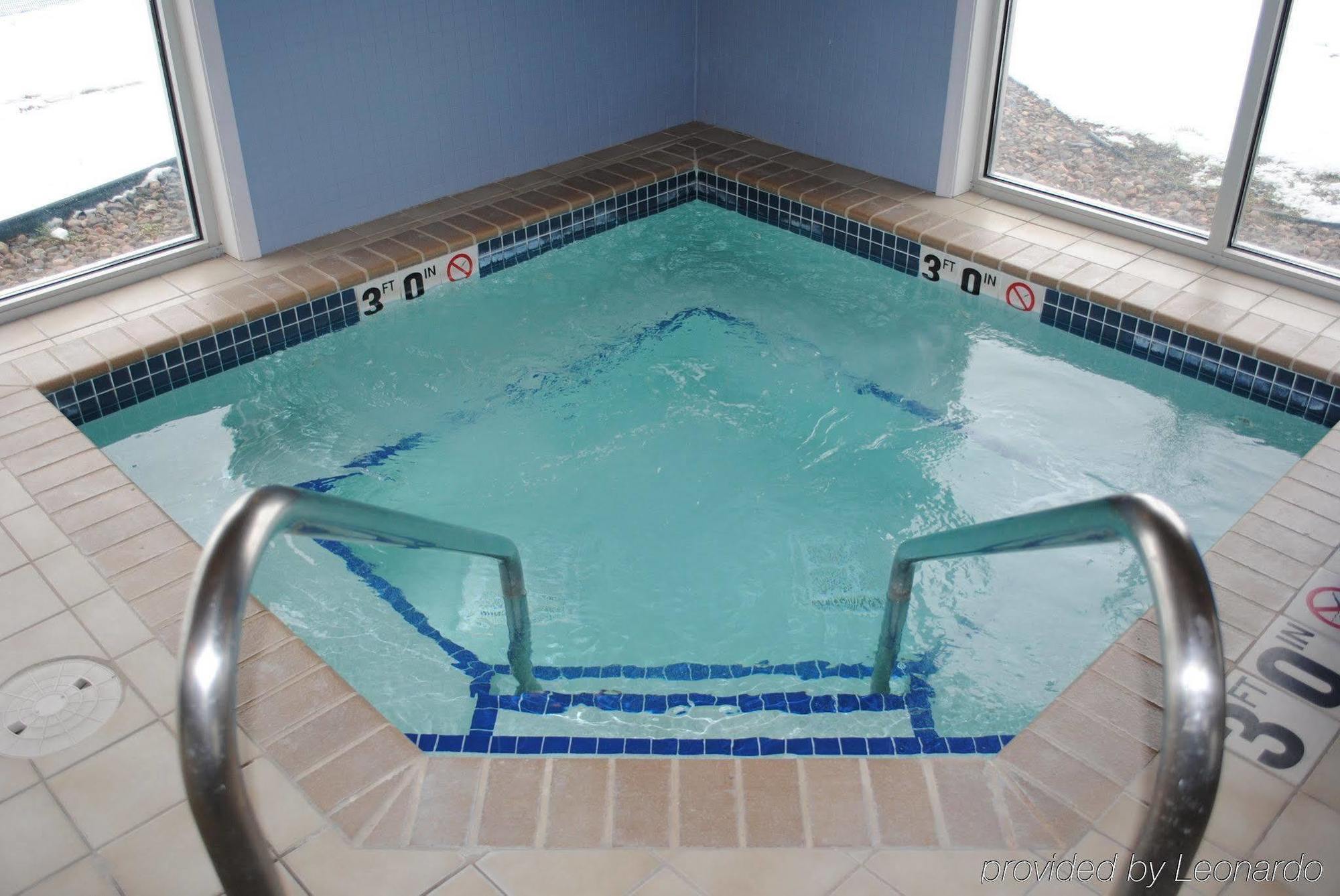 Country Inn & Suites By Radisson, Chippewa Falls, Wi Luaran gambar